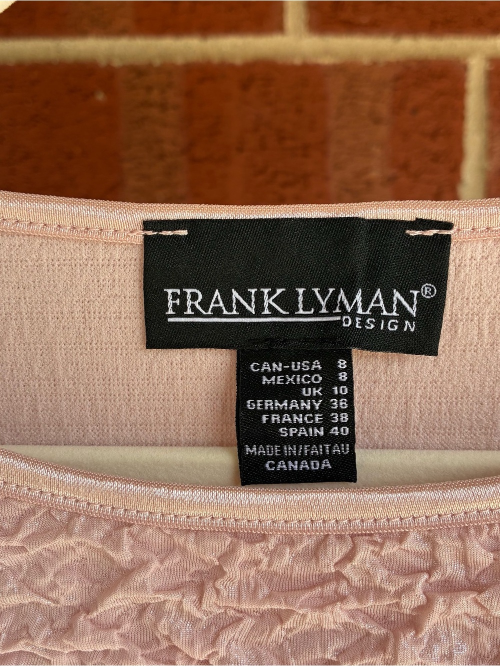 Frank Lyman Pink Blush Sequin Short Sleeve Top Sz 8 Ruffles Crinkle Knit - Picture 4 of 6